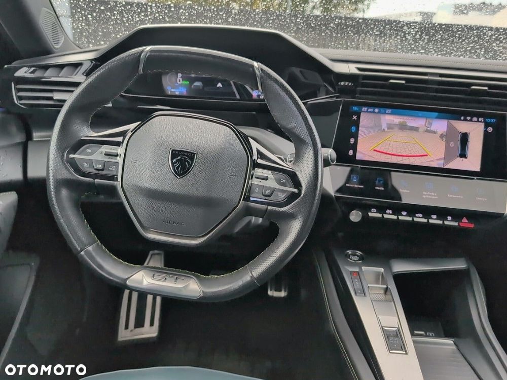 Peugeot 408 1.6 Plug-In Hybrid 225 GT EAT8 - 11