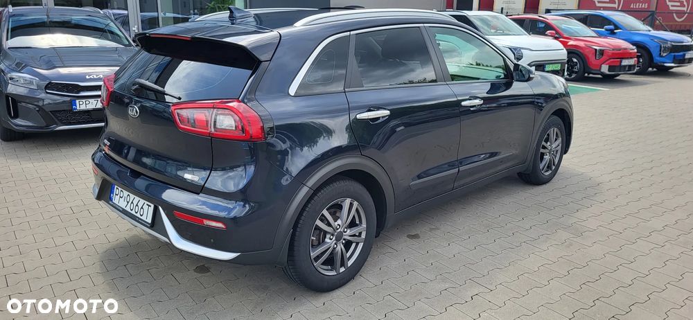 Kia Niro 1.6 GDI Hybrid L - 4