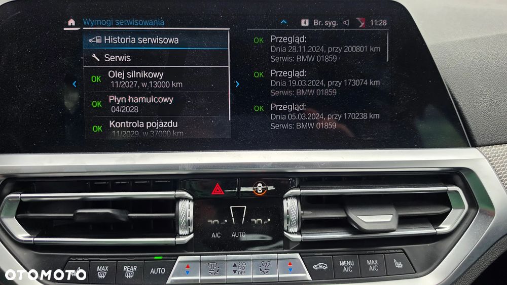 BMW Seria 3 330e M Sport - 38