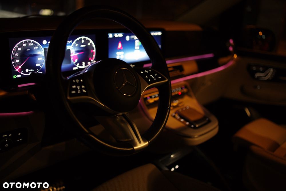 Mercedes-Benz Klasa V 300 d 4-Matic 9G-Tronic Avantgarde (d³ugi) - 21