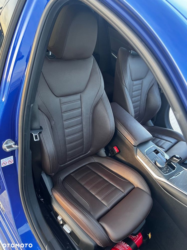 BMW Seria 3 330i xDrive M Sport sport - 18