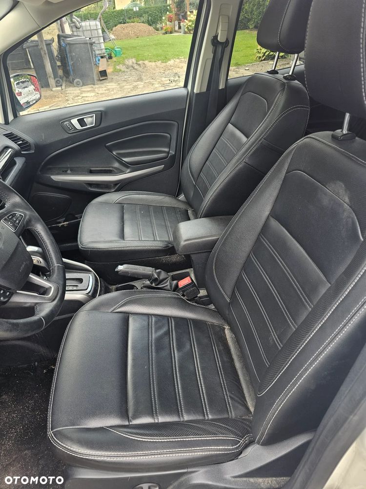 Ford EcoSport - 19