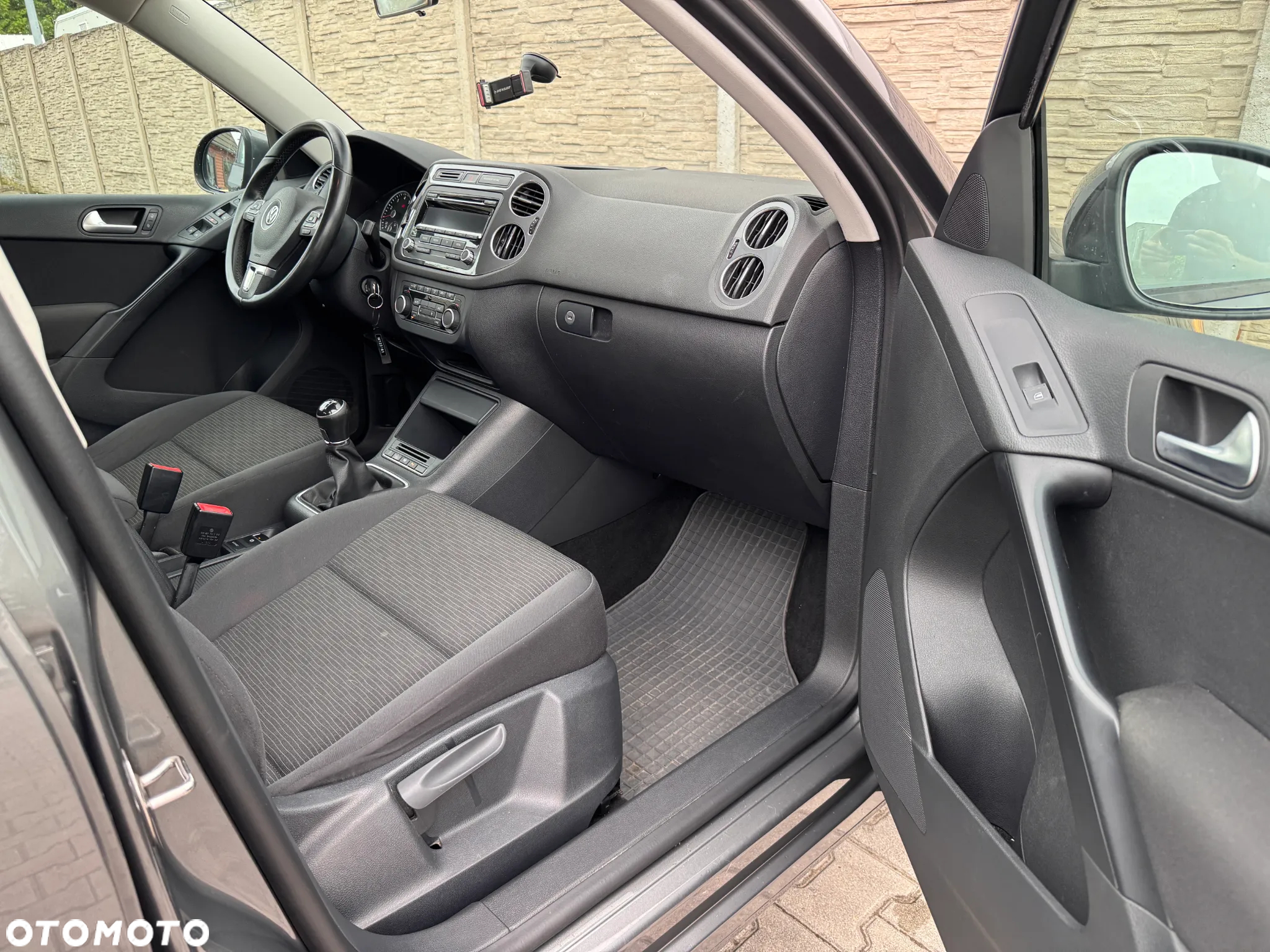Volkswagen Tiguan 1.4 TSI Perfectline - 11