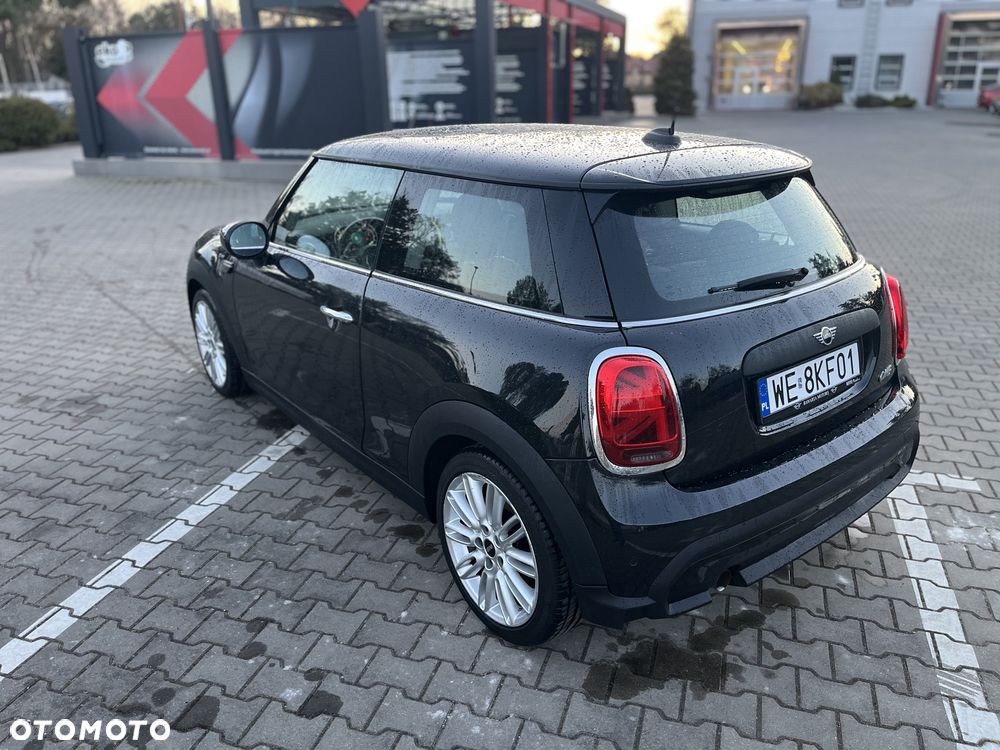 MINI Cooper Standard - 5