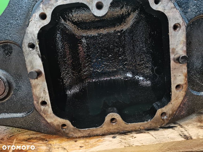 Obudowa osi Kramer KT 407 {Carraro 26.16} - 4