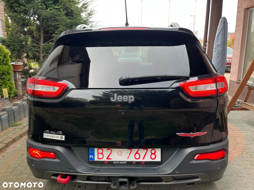Jeep Cherokee - 9