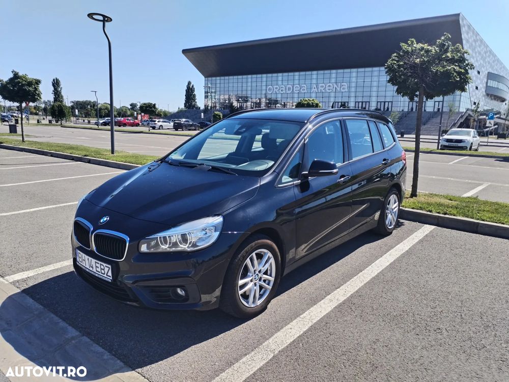 BMW Seria 2 218d - 3