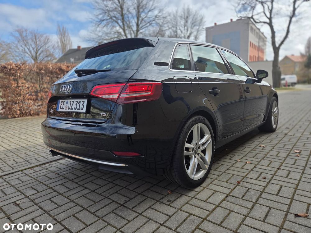 Audi A3 Sportback 1.6 TDI sport - 1