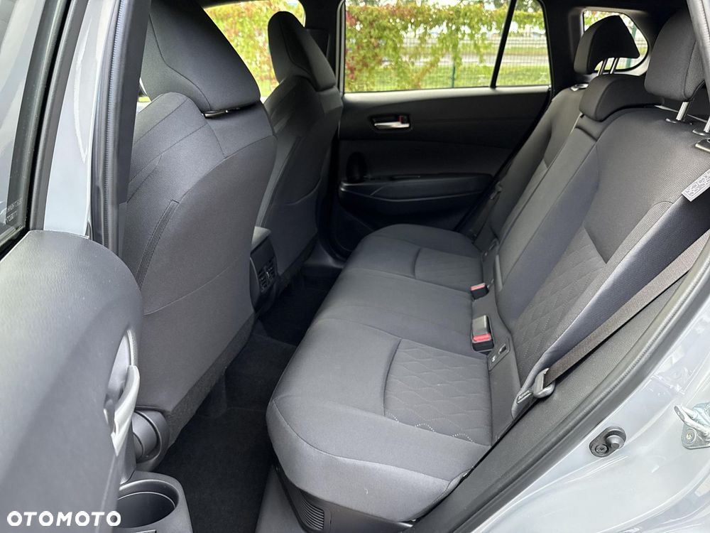 Toyota Corolla Cross - 14