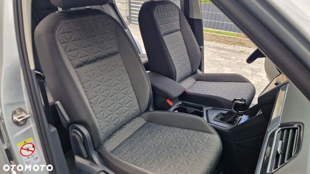 Volkswagen Tiguan - 4