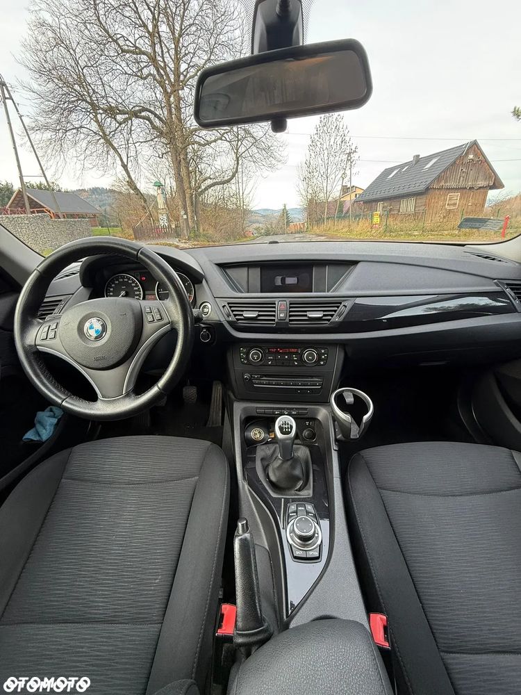 BMW X1 xDrive18d xLine - 15