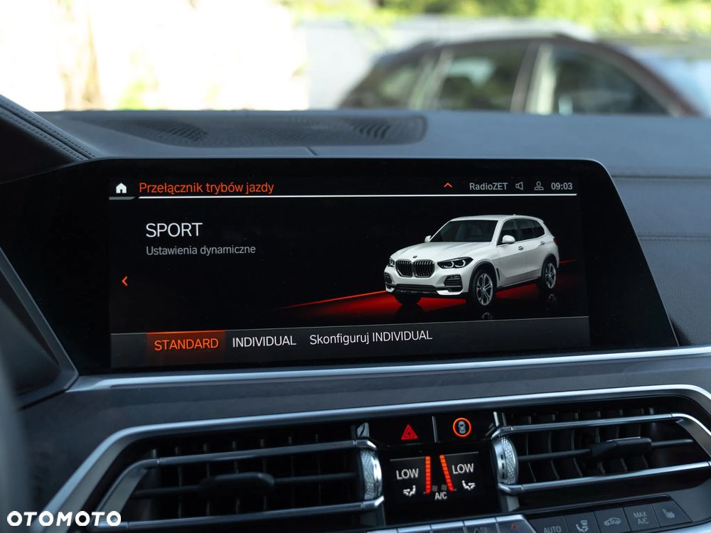 BMW X5 xDrive45e - 37