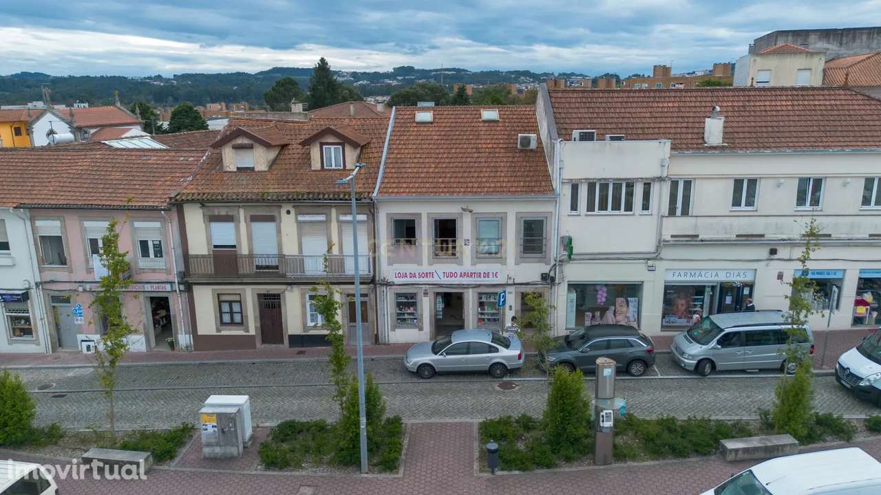 Prédio no Centro de Avintes – Vila Nova de Gaia - Grande imagem: 2/41