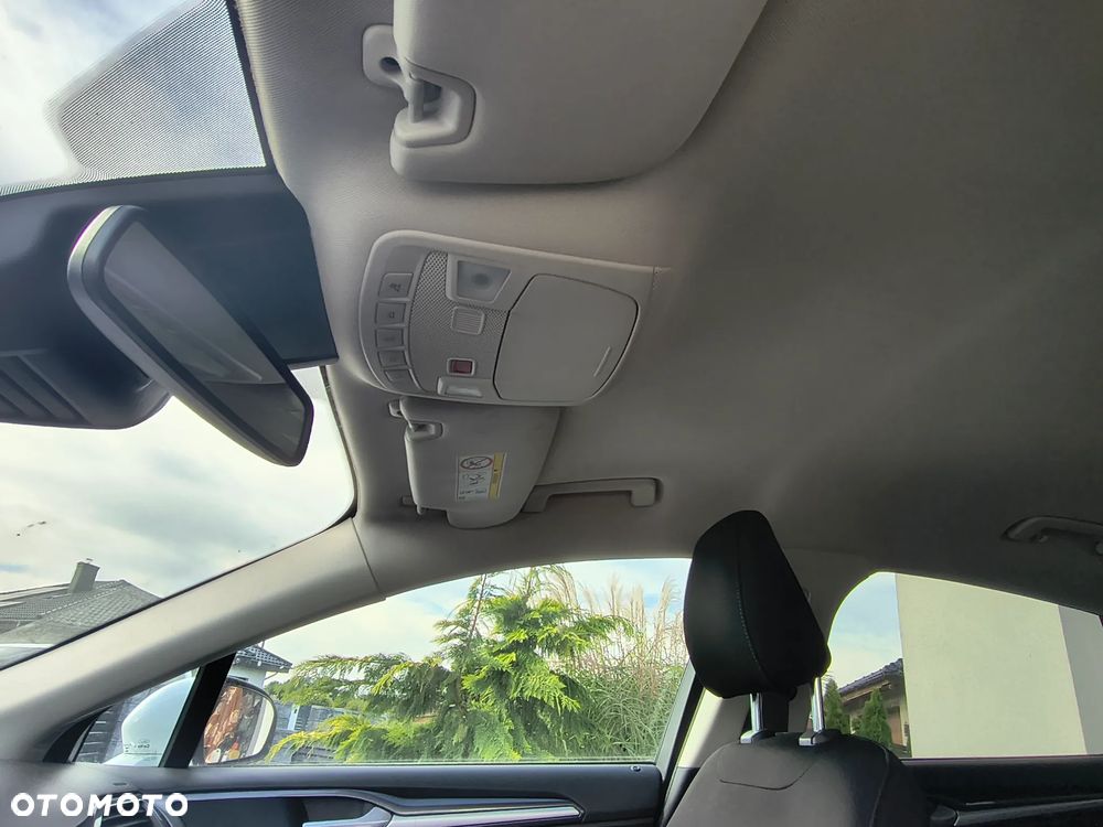 Ford Mondeo - 20