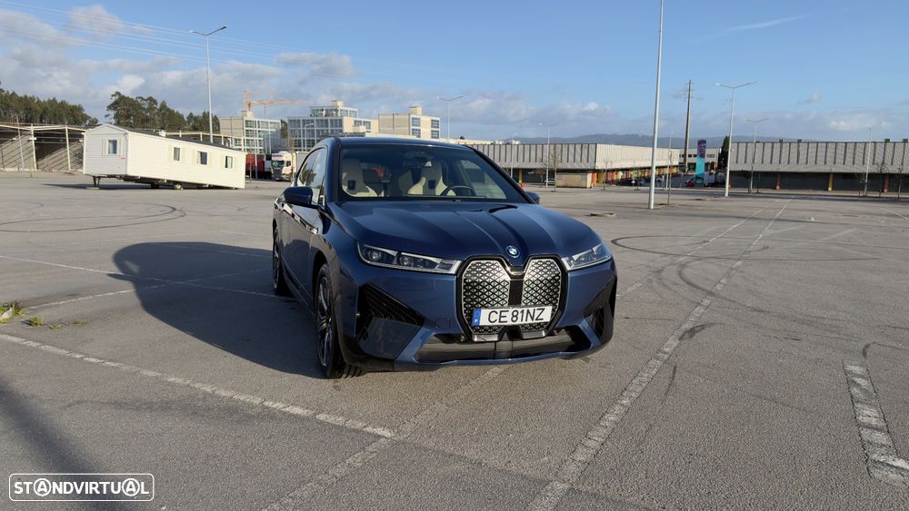 BMW iX xDrive 50 - 53