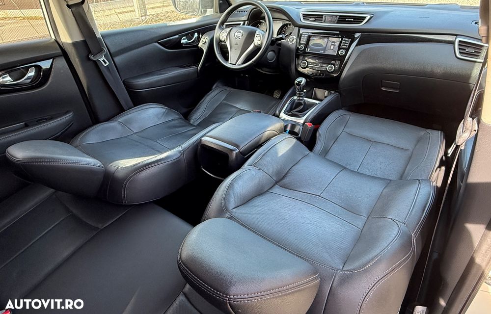 Nissan Qashqai 1.6 DCI TEKNA+ - 5