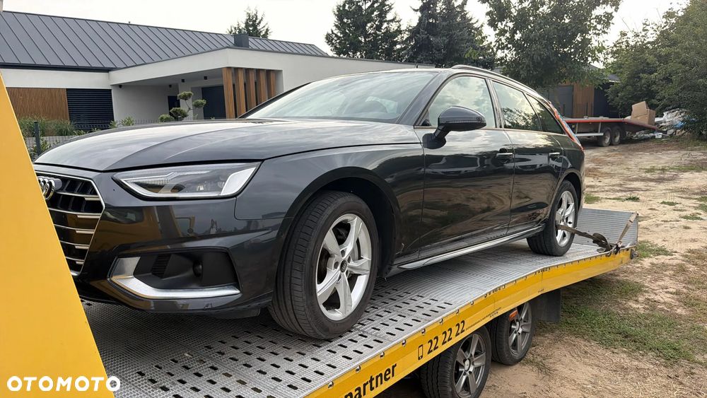 Audi A4 Avant 40 TFSI S tronic - 2