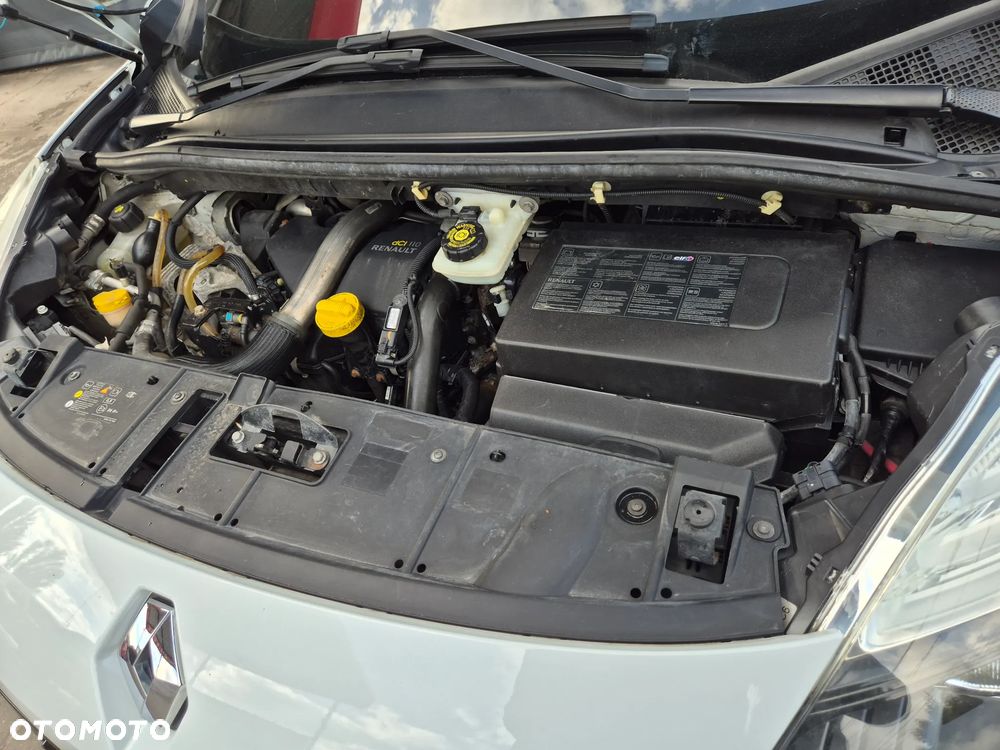 Renault Scenic 1.5 dCi Emotion - 38