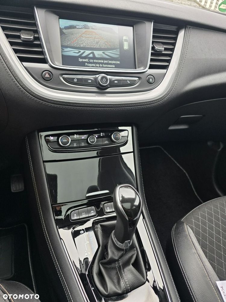 Opel Grandland X 1.6 DStart/Stop Automatik Business INNOVATION - 35