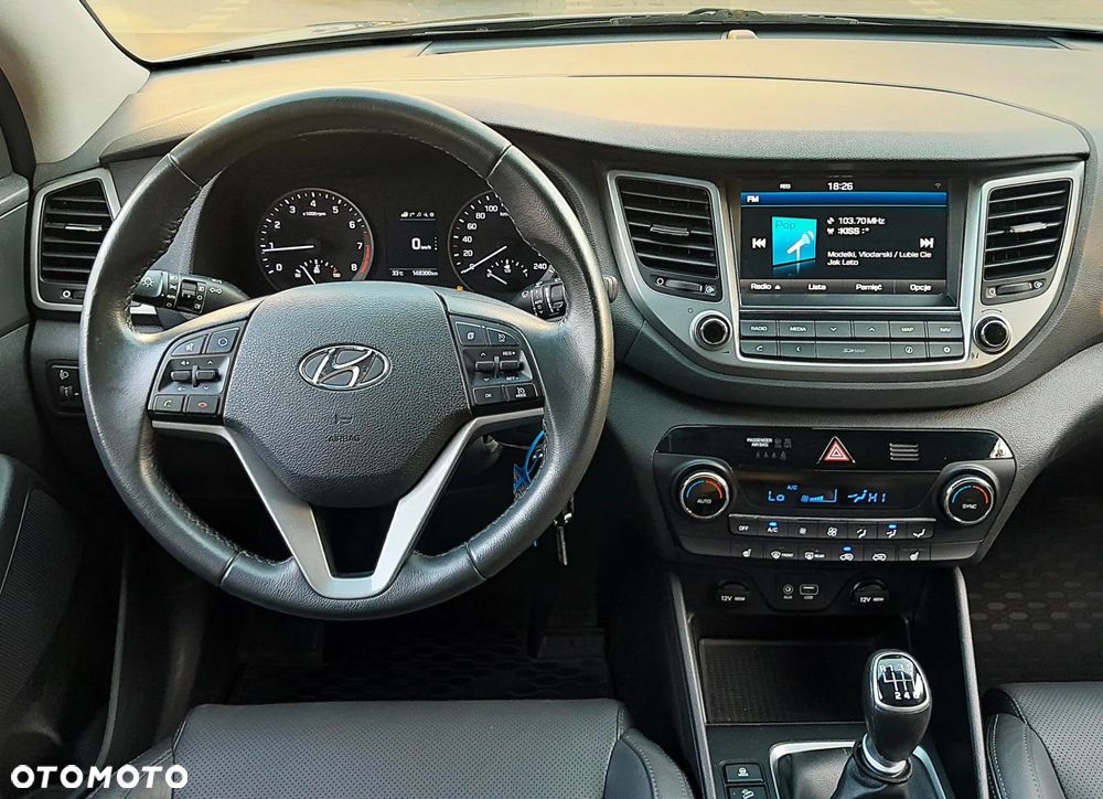Hyundai Tucson blue 1.6 GDi 2WD Passion - 16