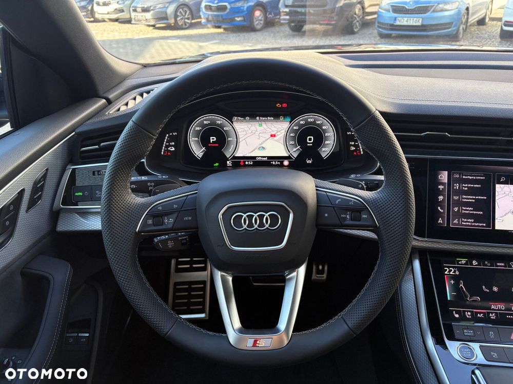 Audi Q8 - 14