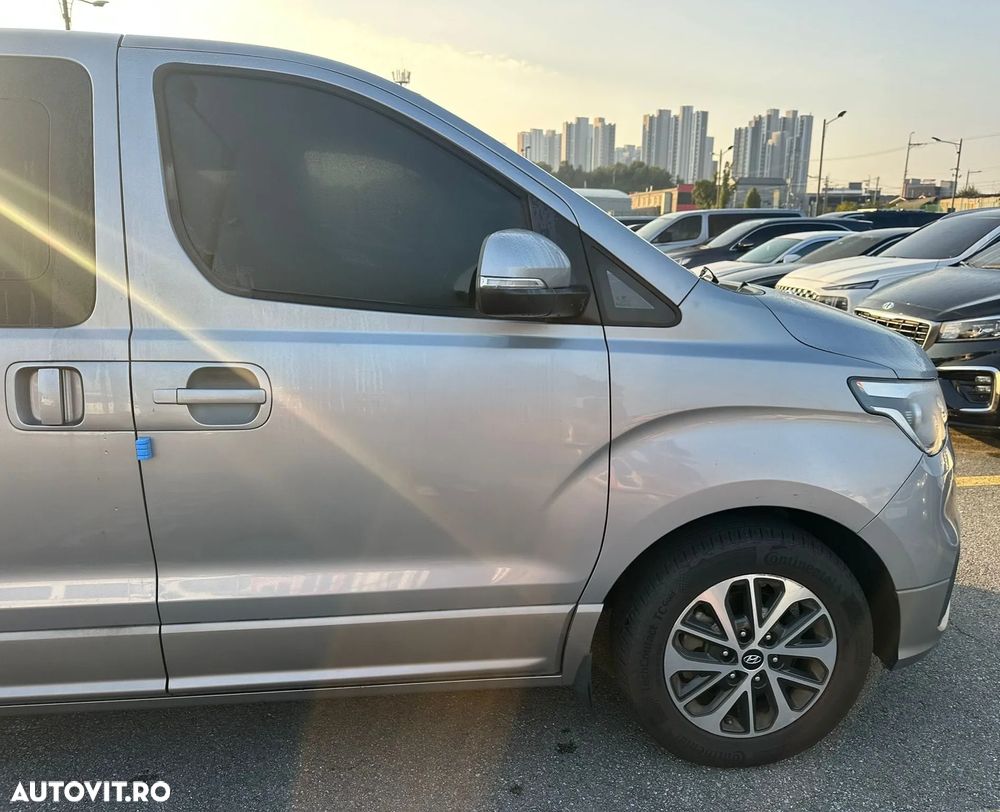 Hyundai H-1 Starex - 18