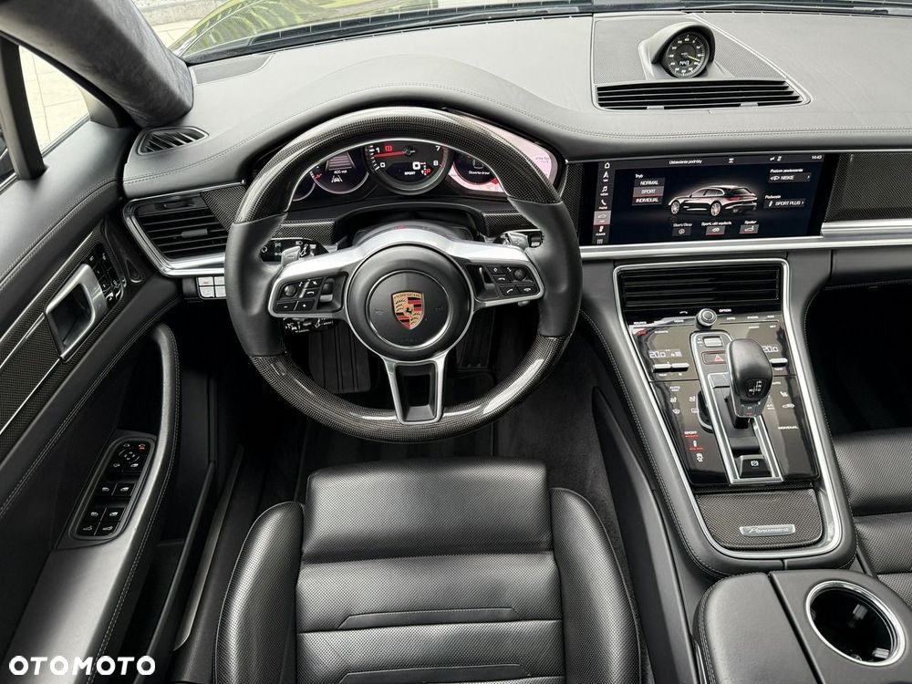 Porsche Panamera Turbo - 5