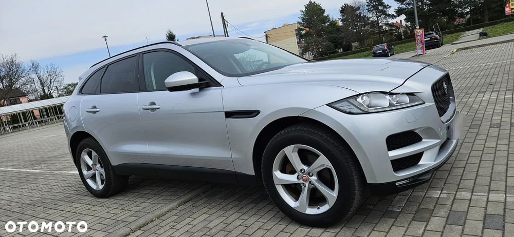 Jaguar F-Pace 20d AWD Prestige - 4