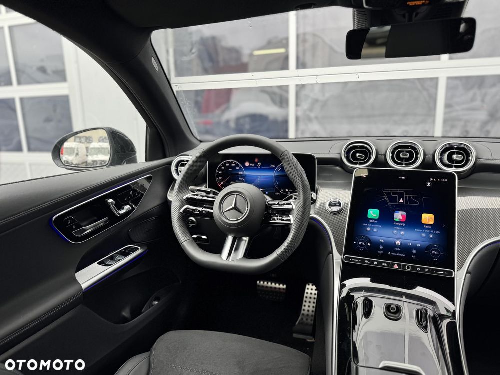 Mercedes-Benz GLC 300 e PHEV 4-Matic AMG Line - 14