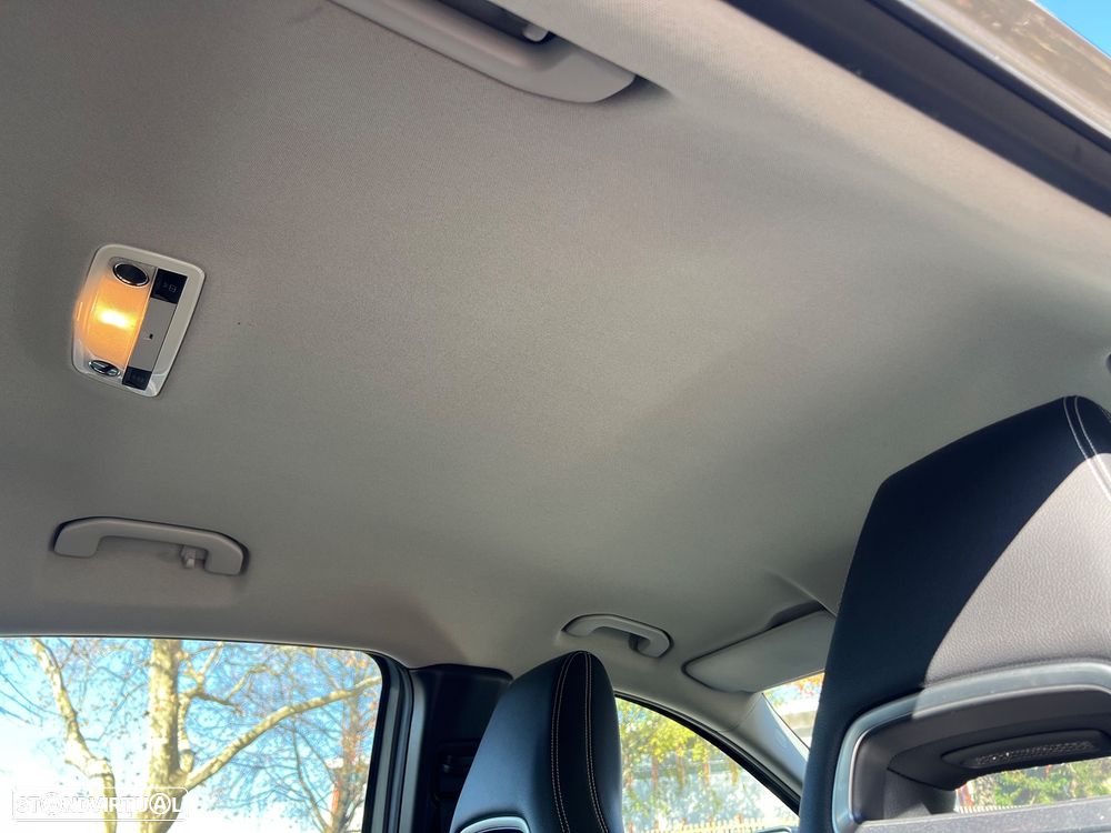 Mercedes-Benz GLA 180 CDi - 9