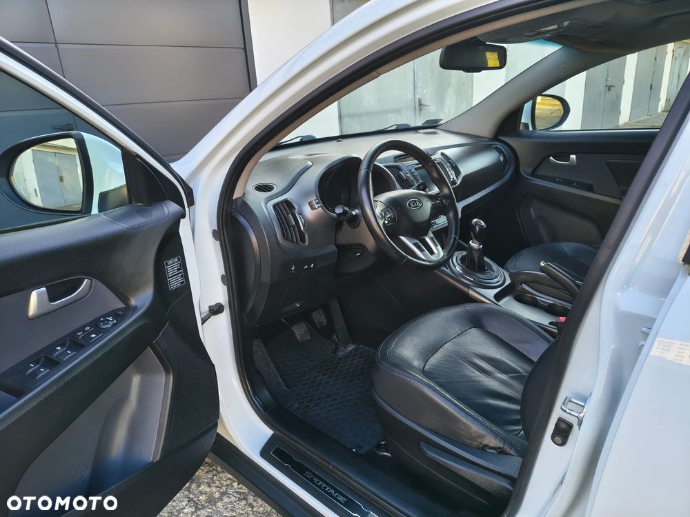 Kia Sportage 1.7 CRDI 2WD Vision - 10