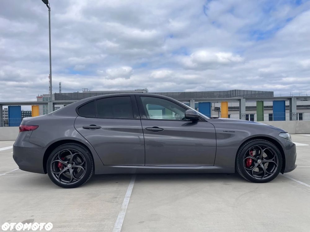 Alfa Romeo Giulia 2.0 Turbo Veloce Q4 - 11