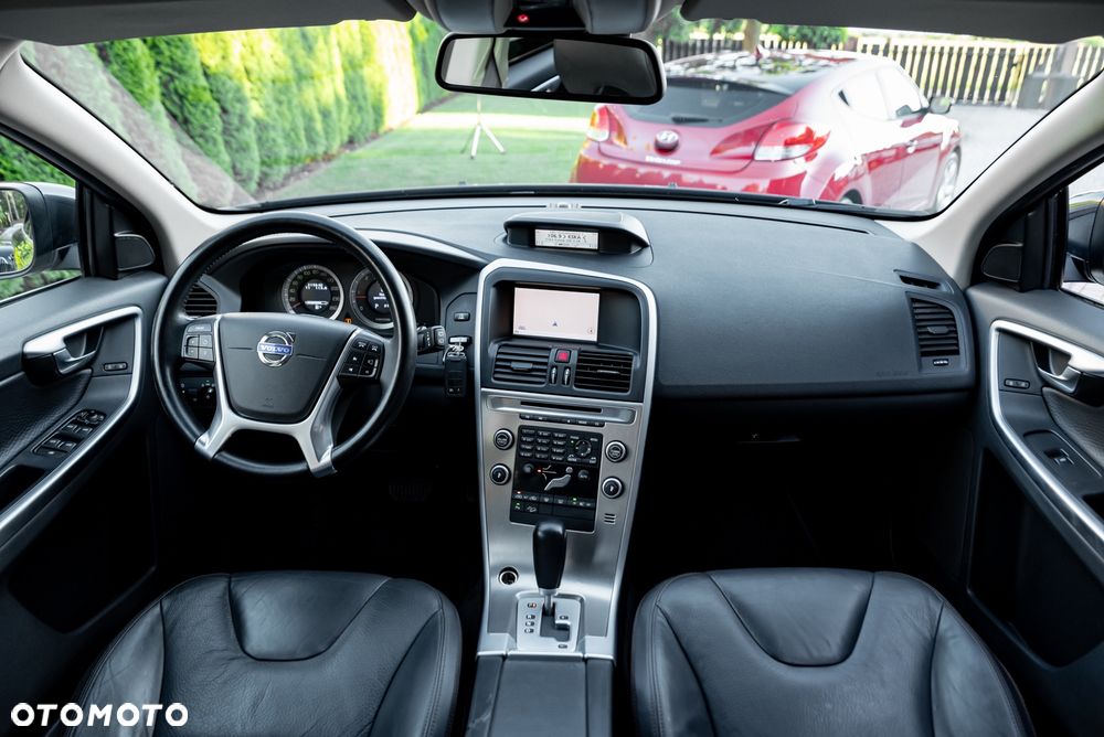 Volvo XC 60 D5 AWD Summum - 29