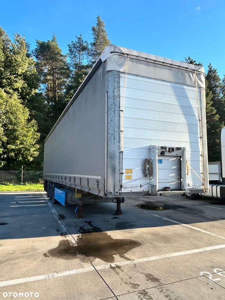 Schmitz Cargobull SCB S3T - 1