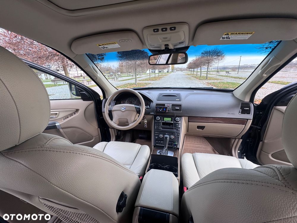 Volvo XC 90 3.2 AWD Geartonic Summum - 11