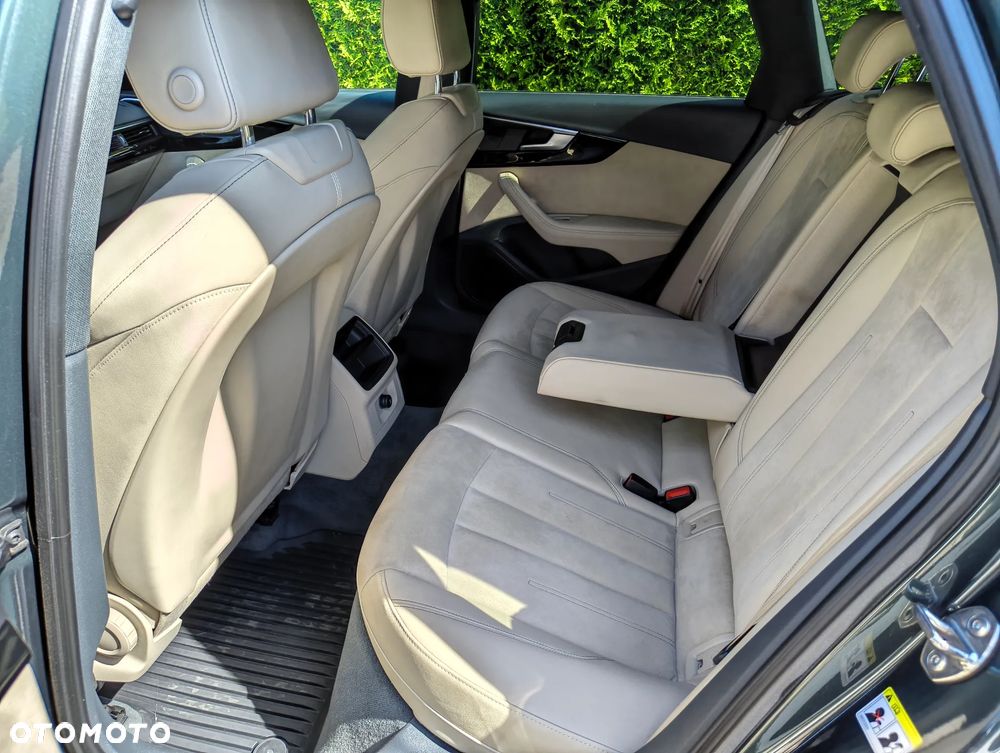 Audi A4 Allroad 2.0 TDI Quattro S tronic - 13