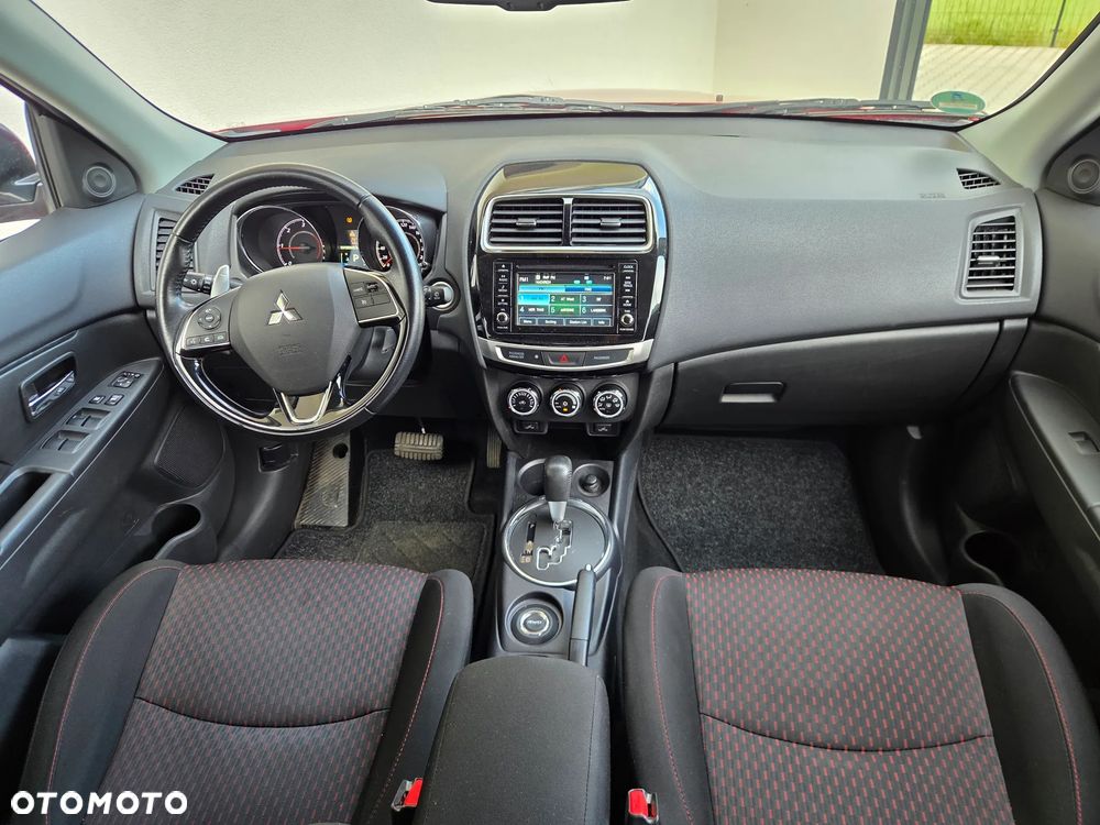 Mitsubishi ASX - 9