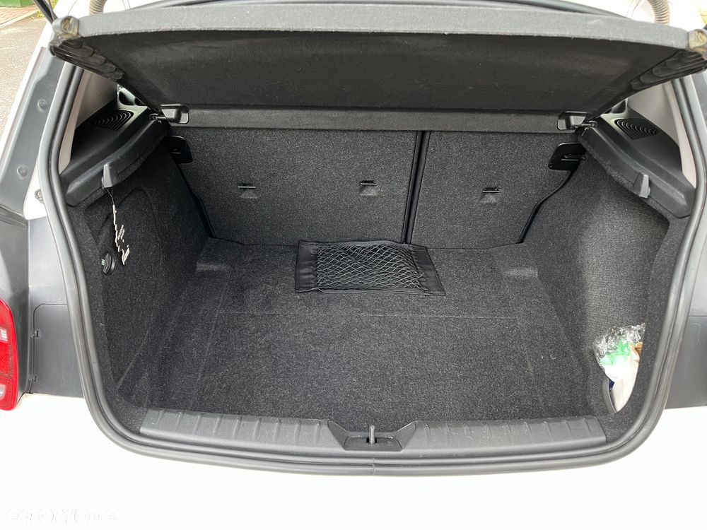 BMW Seria 1 114i - 9