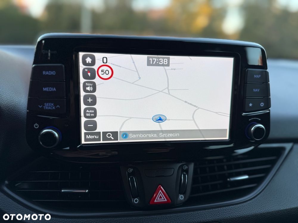 Hyundai i30 1.4 T-GDI DCT Premium - 23