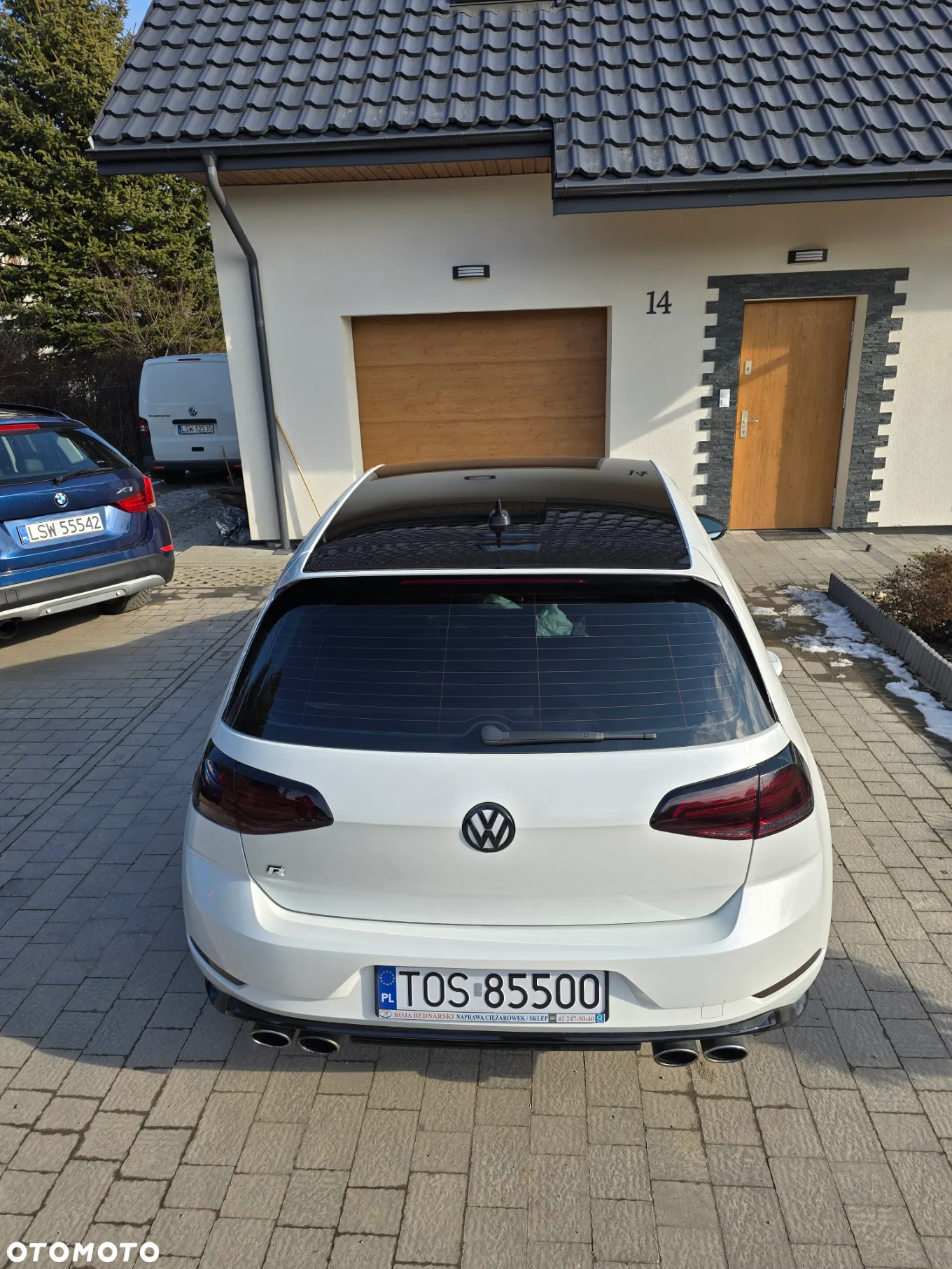 Volkswagen Golf - 2
