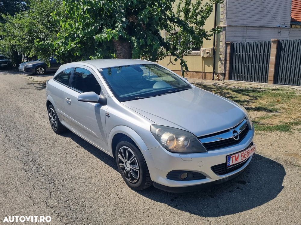 Opel Astra 1.6 Easytronic Cosmo - 2