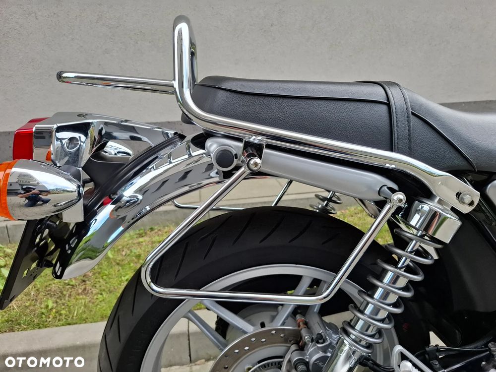 Honda CB - 28