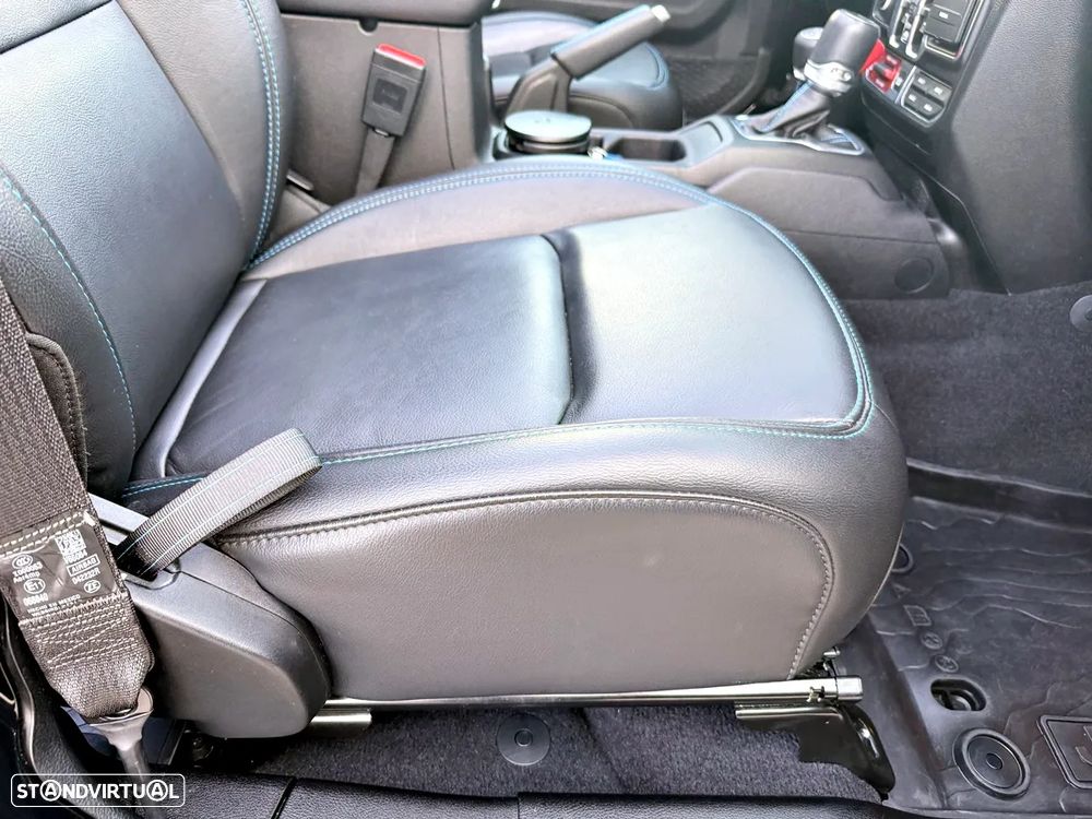 Jeep Wrangler Unlimited 2.0 4xe Plug-In Hybrid Hardtop Rubicon - 41