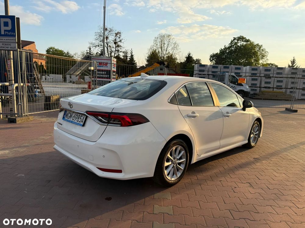 Toyota Corolla 1.6 Comfort - 9