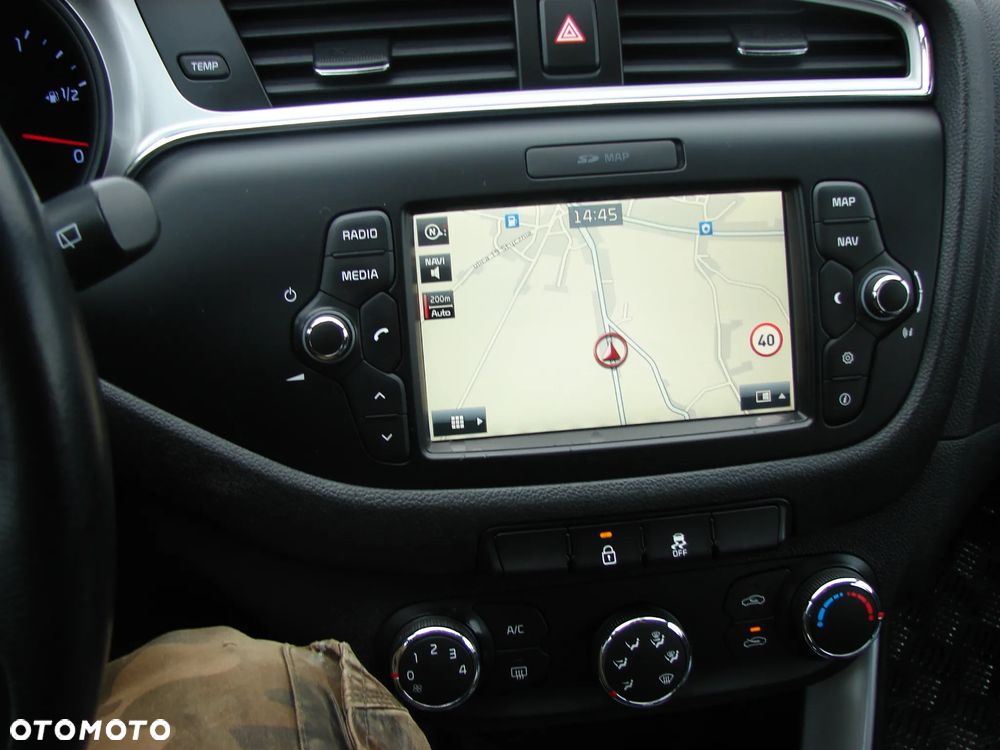 Kia Ceed 1.6 CRDi M - 4