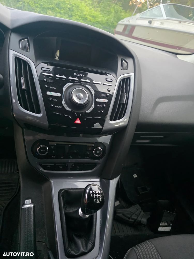 Ford Focus 1.0 EcoBoost Sport - 6