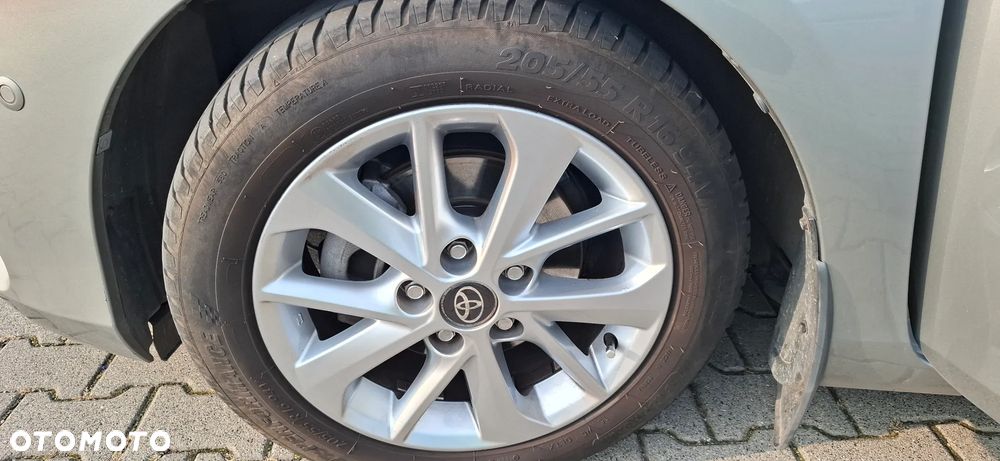 Toyota Auris - 17