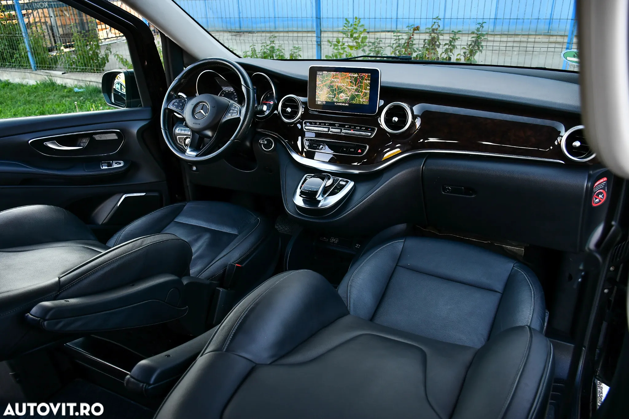 Mercedes-Benz V 250 (BlueTEC) d lang 7G-TRONIC Avantgarde - 10