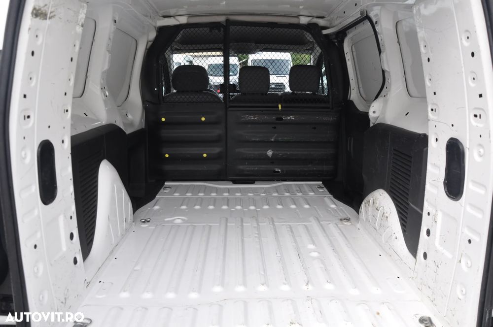 Citroën Berlingo Maxi Furgon - 8