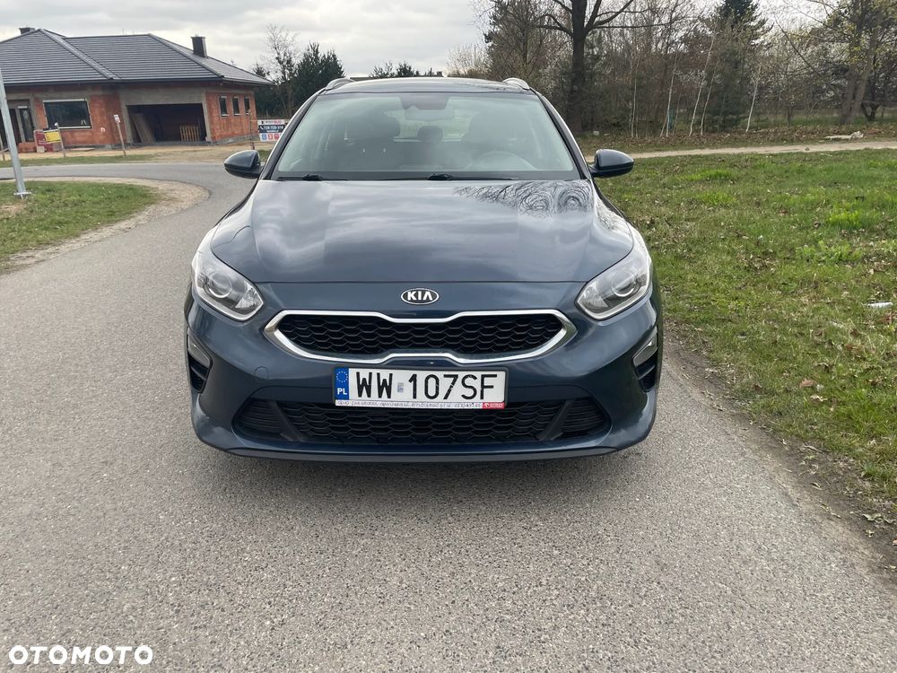 Kia Ceed 1.4 L Business Line - 2